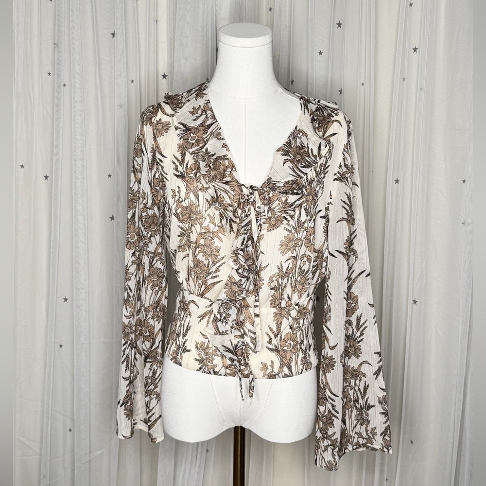 New Pleione Beige Brown Floral Blouse Paisley Ruffle Collar Hem Smocked Back